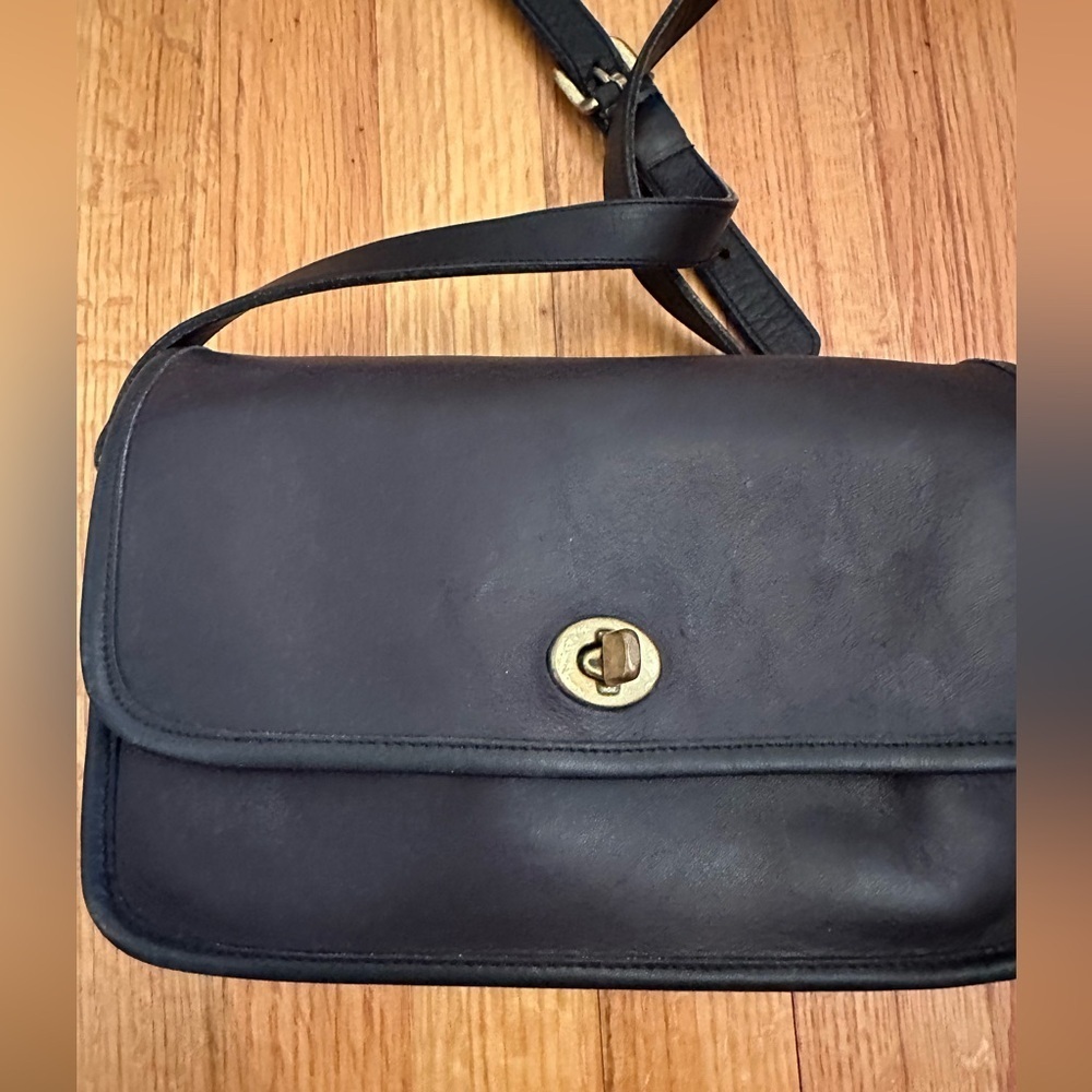 Vintage Coach Compartment Crossbody Bag Black Leather - Picture 5 of 16